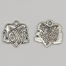 Amuletos em forma de coração N°27