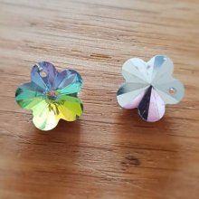 Pingente de flor em vidro facetado N°04-02