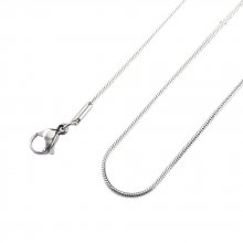 Colar N.º 09 em corrente de cobra de aço inoxidável 51 cm