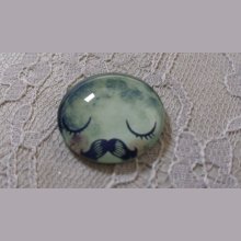 cabochão de vidro redondo 25mm bigode 025 