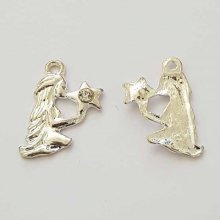 Pendente do signo do zodíaco Virgem em metal prateado N°04 com strass