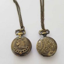 Relógio com corrente em bronze antigo Egypt Gusset