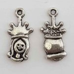Queen Charm N°01 X 1 Peça