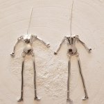 Corpo de boneca em metal, cor prata 9 cm