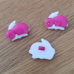 Botão com desenho de coelho para crianças n.º 02