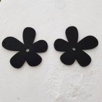 Flor Pendente ou conector em madeira 57 mm Preto