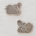 Pendente Cisne em metal prateado-01 Pendente Cisne