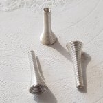 Copo espiral em cone N°02 X 2 peças Prata.
