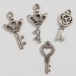 Chave Charm N°34 Prata lote de 4 peças