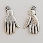 Charm mão N°04 Prata