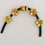Pendente flor em metal N°034 dourado