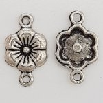 Pendente flor em metal N°068 Prata