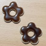 Flor Metal Esmalte 28 mm Castanho