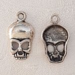 Pendente caveira e ossos cruzados N°06