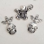 Pendente caveira e ossos cruzados N°23 Conjunto de 3 peças