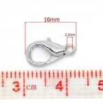 1 Fecho de mosquetão 16 x 09 mm.