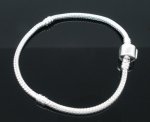 Pulseira de clipe europeu 23 cm Fecho liso Banhado a prata 925