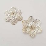 Charm Diversos N°019 Flor de prata