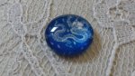 cabochão de vidro redondo 12mm flor azul 022 