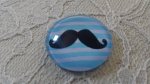 cabochão de vidro redondo 25mm bigode 036 