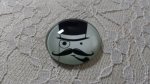 cabochão de vidro redondo 25mm bigode 017 