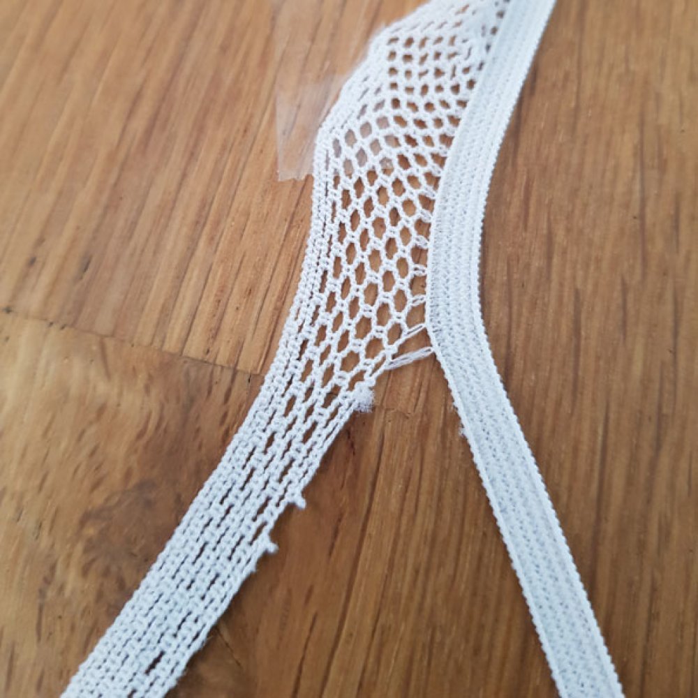 Renda elástica branca de 4,5 mm para coser