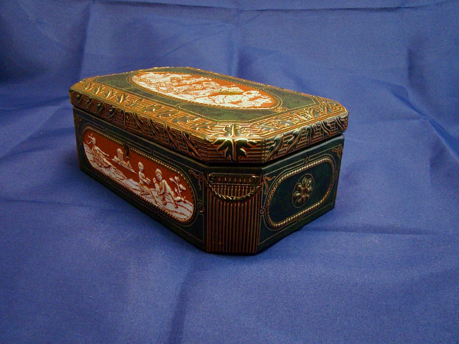 Caixa de Jóias Vintage com fechadura