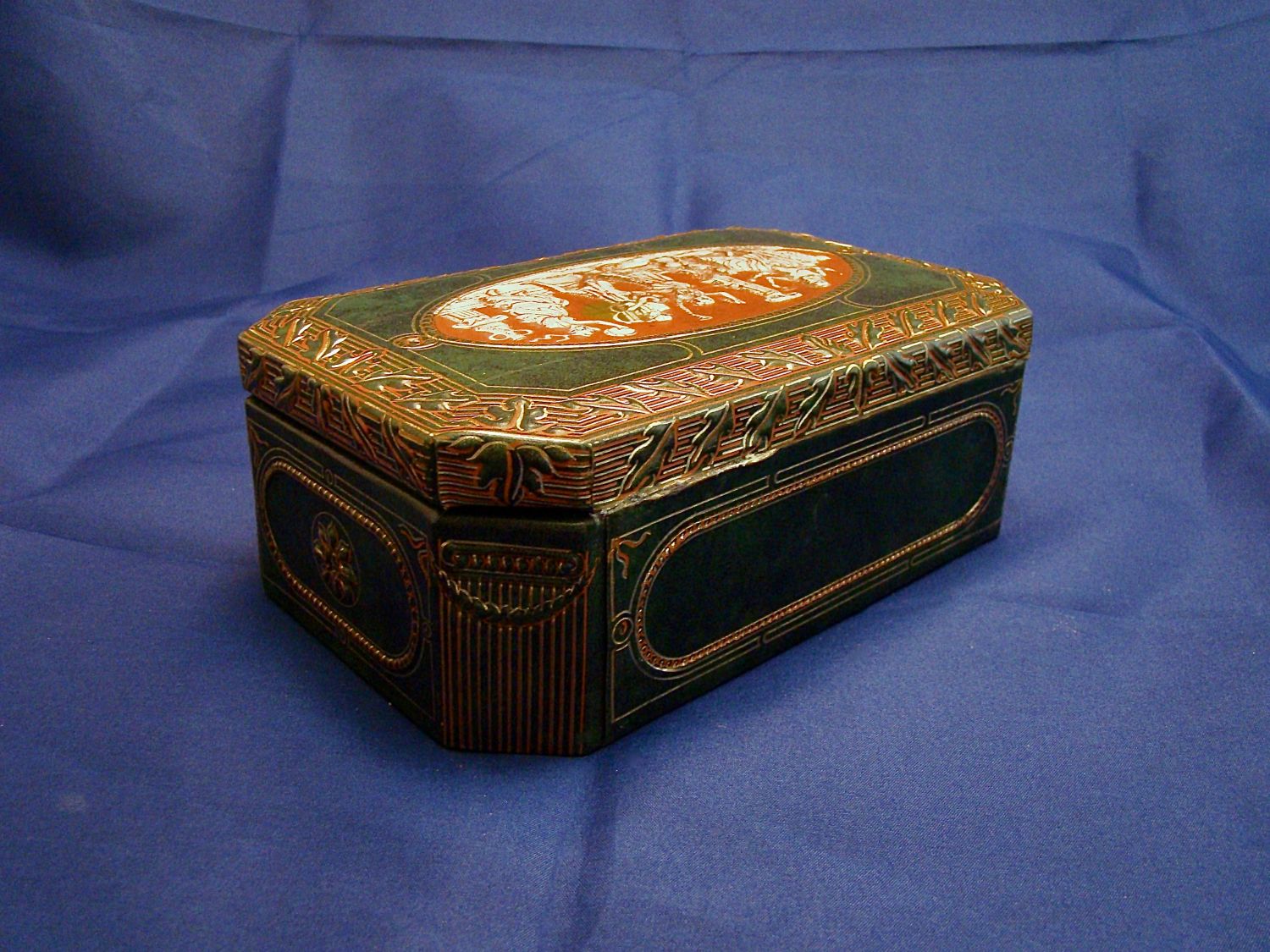 Caixa de Jóias Vintage com fechadura