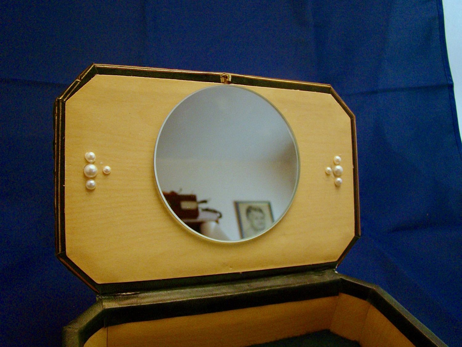 Caixa de Jóias Vintage com fechadura