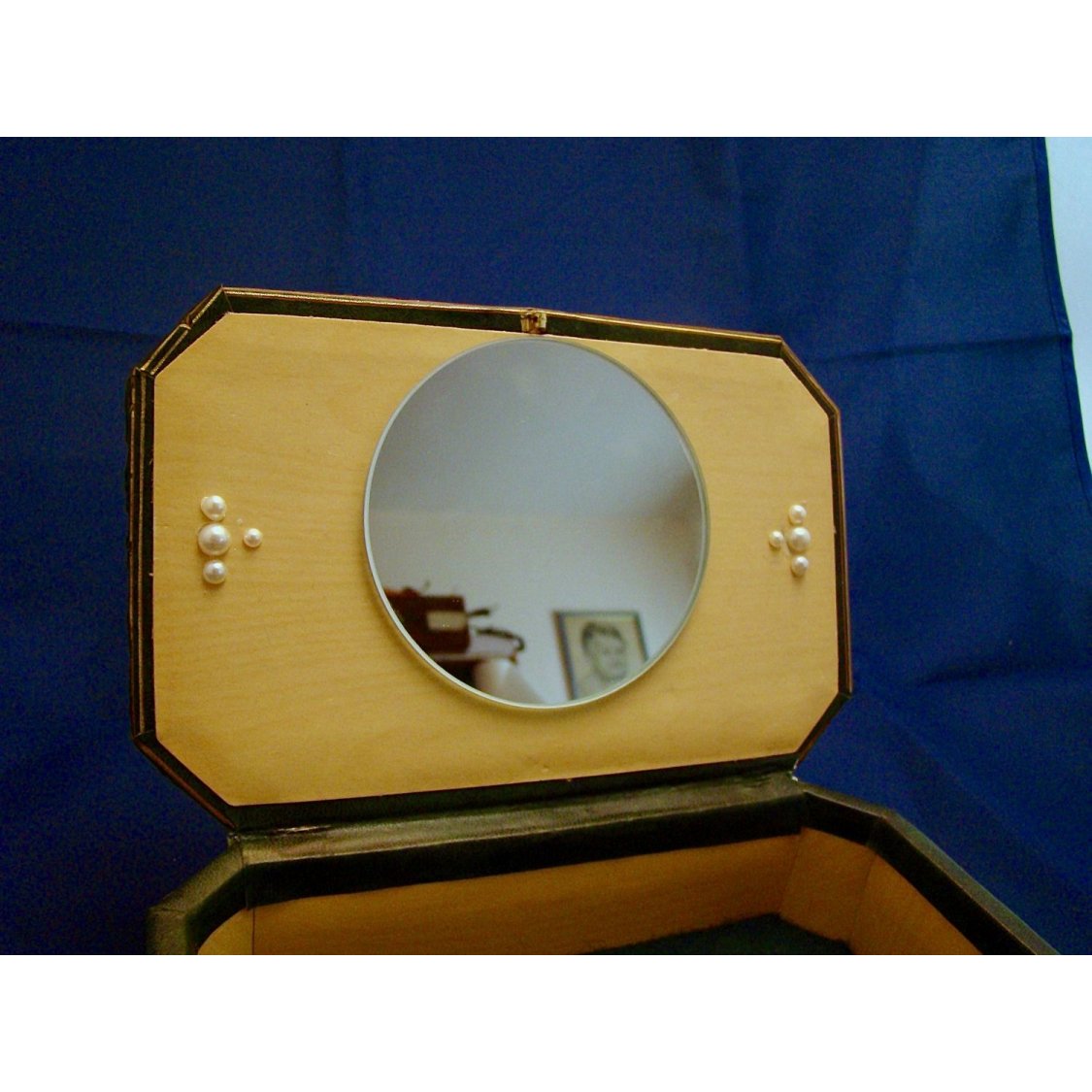 Caixa de Jóias Vintage com fechadura