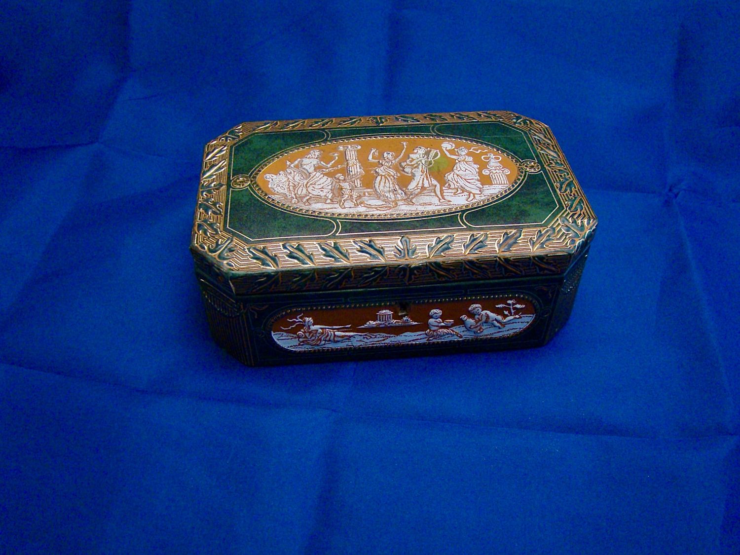 Caixa de Jóias Vintage com fechadura