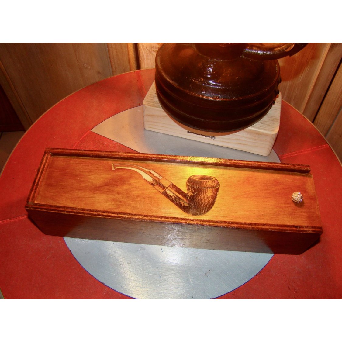 Caixa de tubos Vintage com tubo