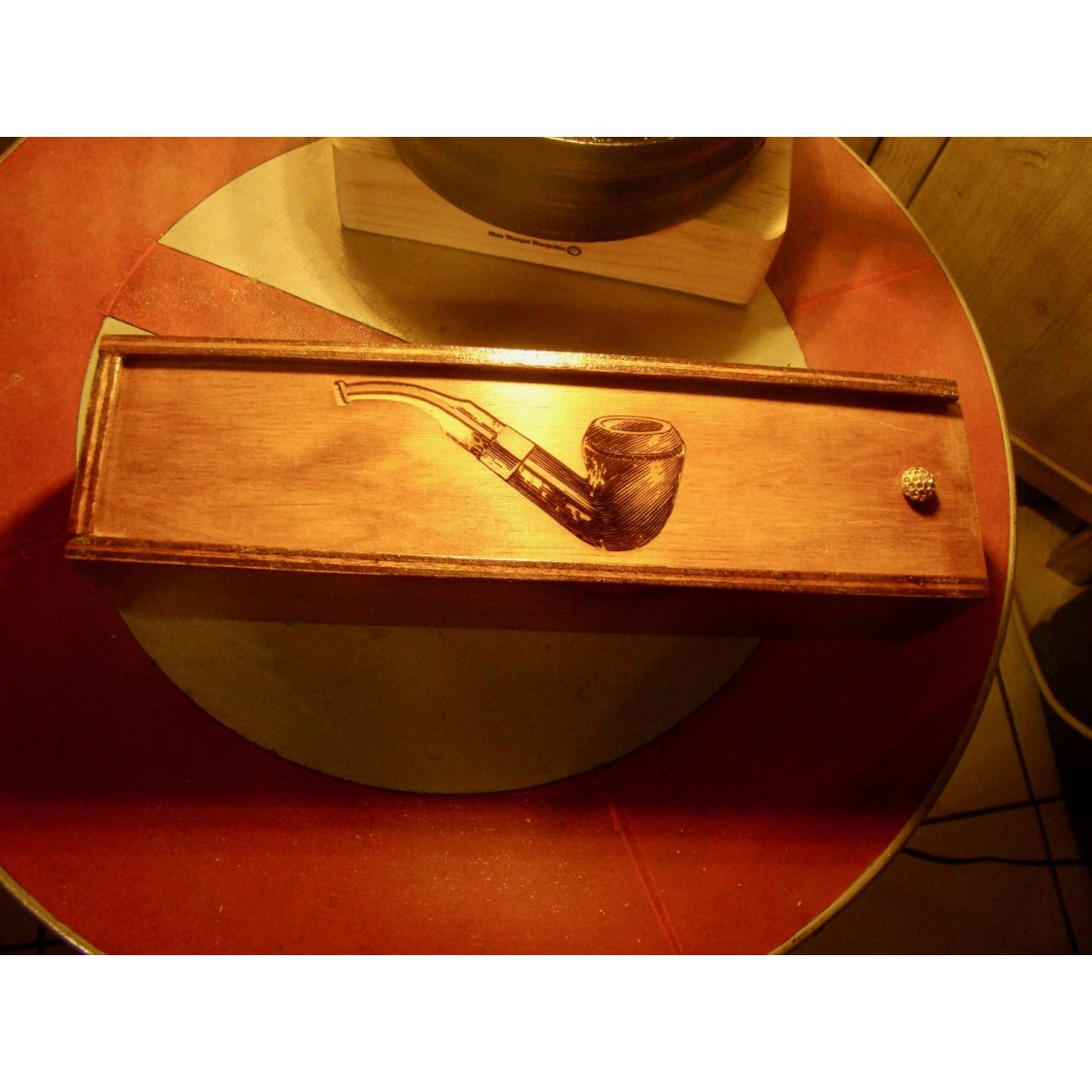 Caixa de tubos Vintage com tubo