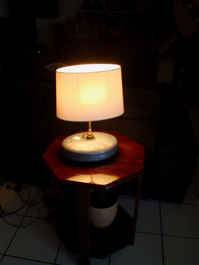 Lâmpada de Zinco Antique para garrafas de água quente 