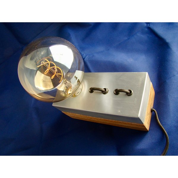 Candeeiro de mesa de design