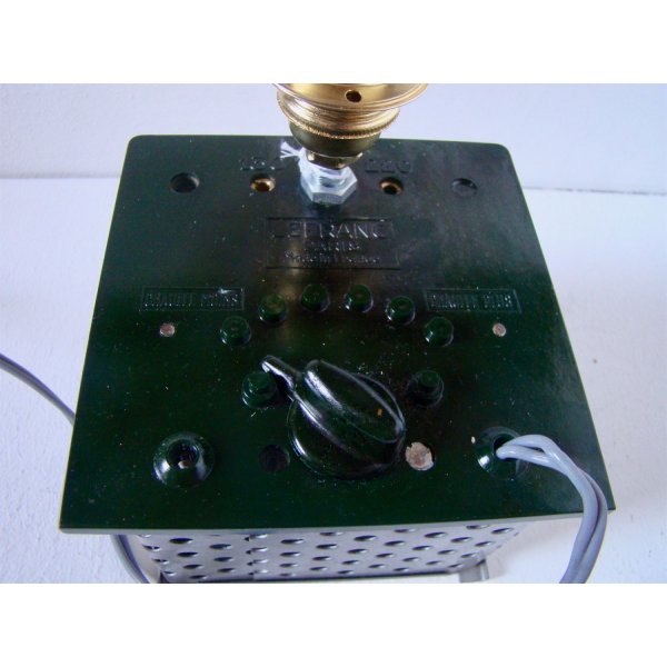 L&acirc;mpada Steampunk Retro Futuro