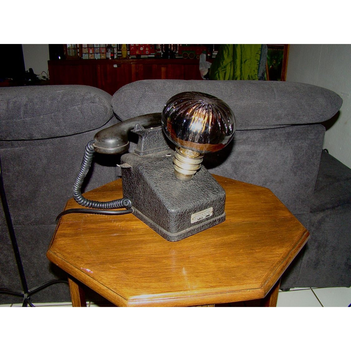 Lâmpada telefónica retrorreflectora steampunk