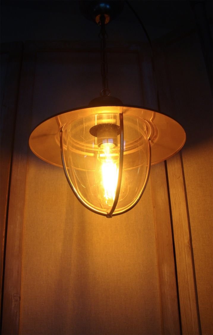 grande candelabro de suspensão do tipo industrial de aço !