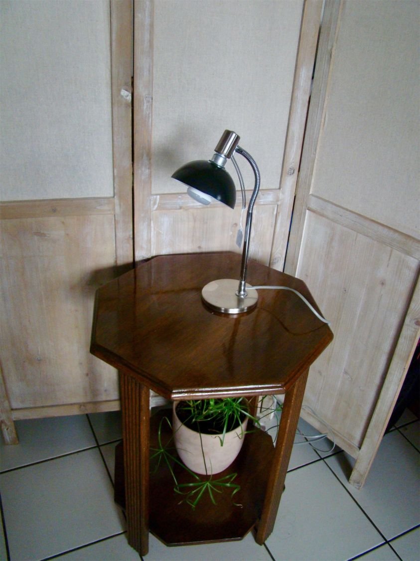 Pequeno candeeiro de secretária a preço mini