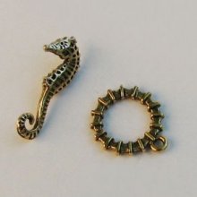 Cavalo marinho dourado antigo T-clasp