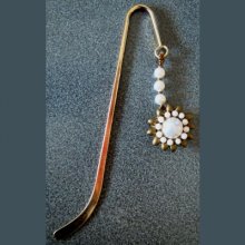 Magatama Coroa Bookmark ouro