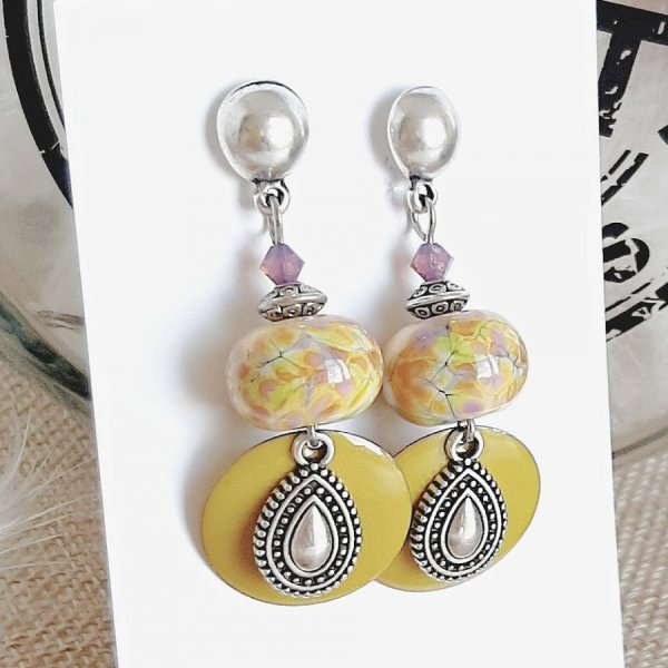 brincos de desenhador em anis verde e gota de prata antiga