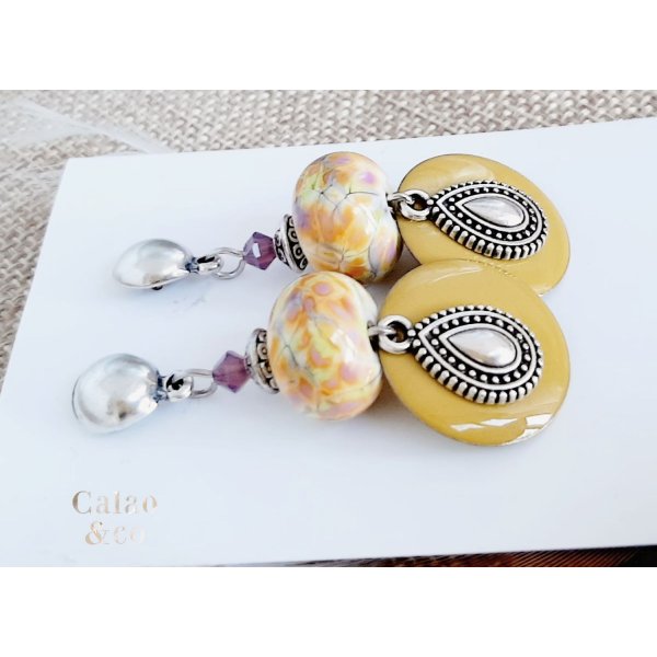 brincos de desenhador em anis verde e gota de prata antiga