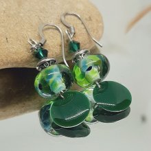 brincos verdes escuros para orelhas furadas com pingente de vidro feito à mão