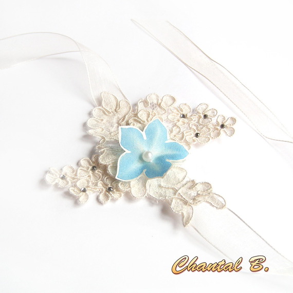 Pulseira de renda de marfim com flor de seda e punho de casamento de strass