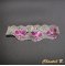 Pulseira de orquídea adaptável a uma faixa de cabelo de renda branca e à sua flor de casamento de orquídea de seda rosa