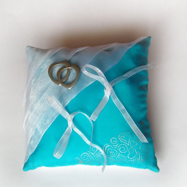 clipes sapatos de casamento arco de cetim branco e acess&oacute;rios de renda azul turquesa cerim&oacute;nia de noite chic