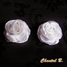 clipes sapatos de casamento flor de cetim branco e pistilos brancos cerimónia de casamento acessório