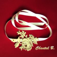acessório de casamento com fita de renda Melissa guipura rosa marfim bordada com contas românticas de ouro