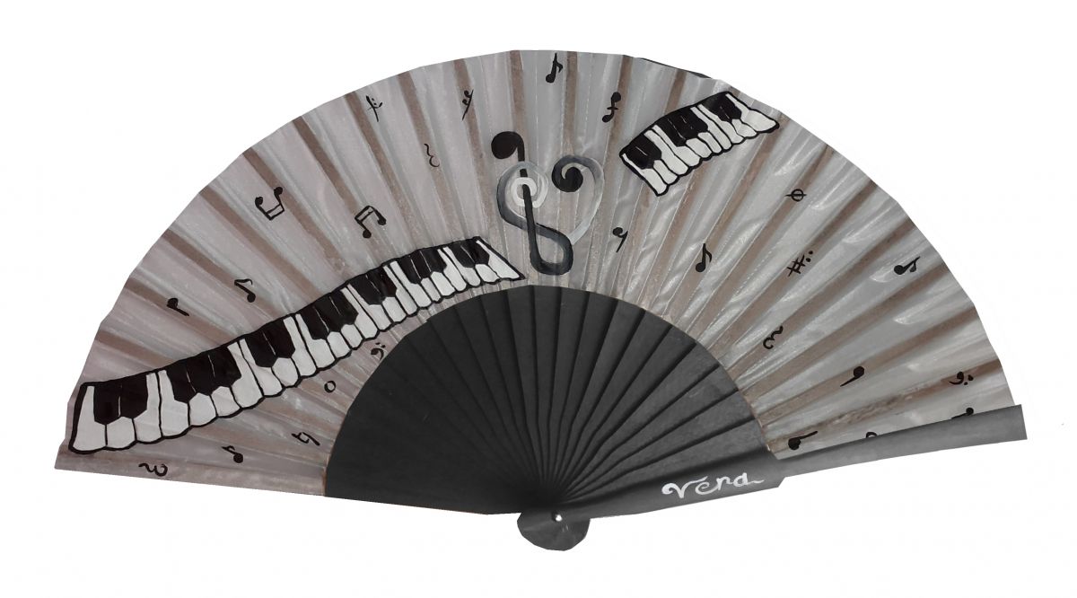 Ventilador de cetim desenhado e pintado à mão "Piano Pianissimo